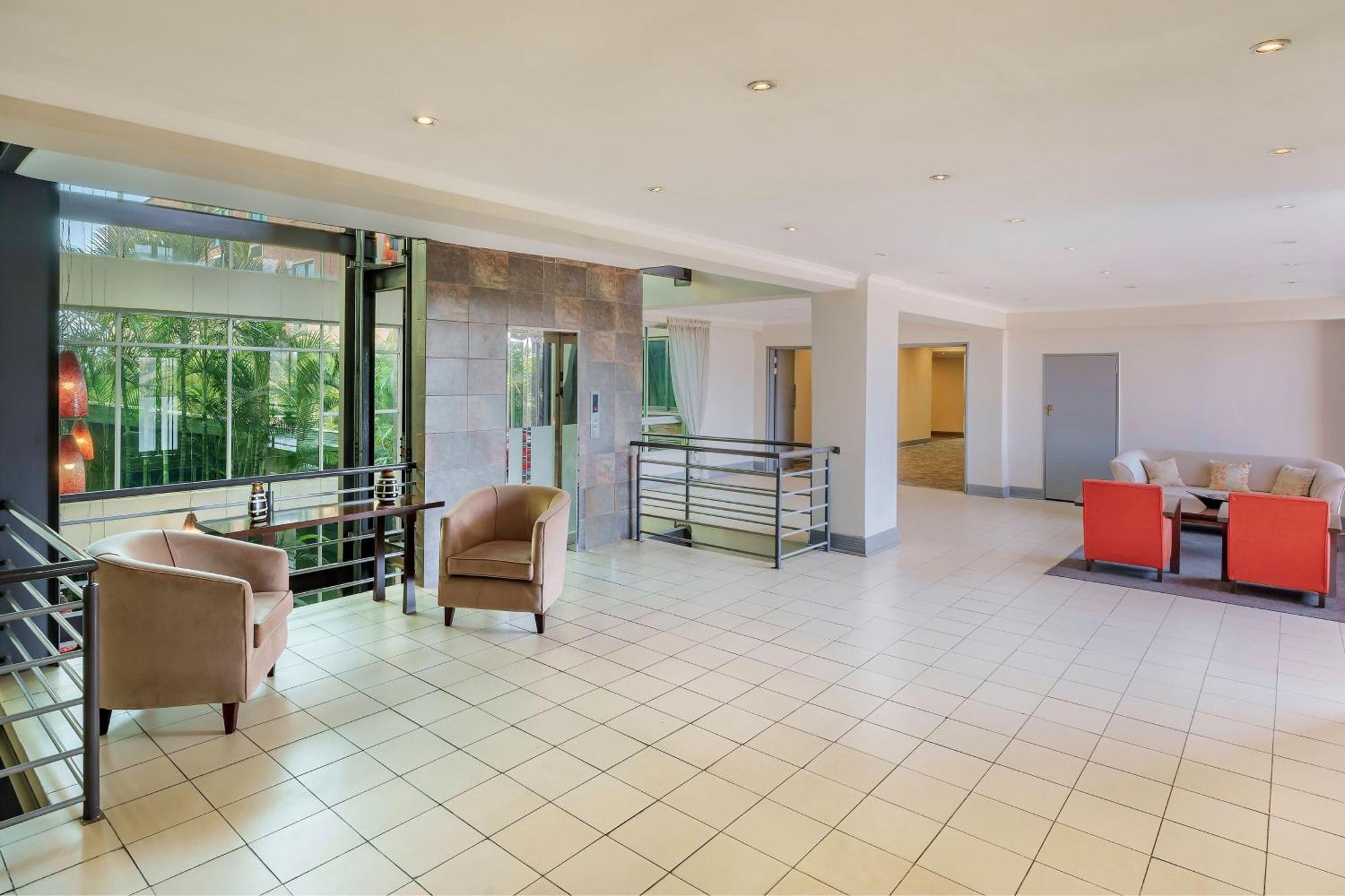 Protea Hotel By Marriott Lusaka Buitenkant foto