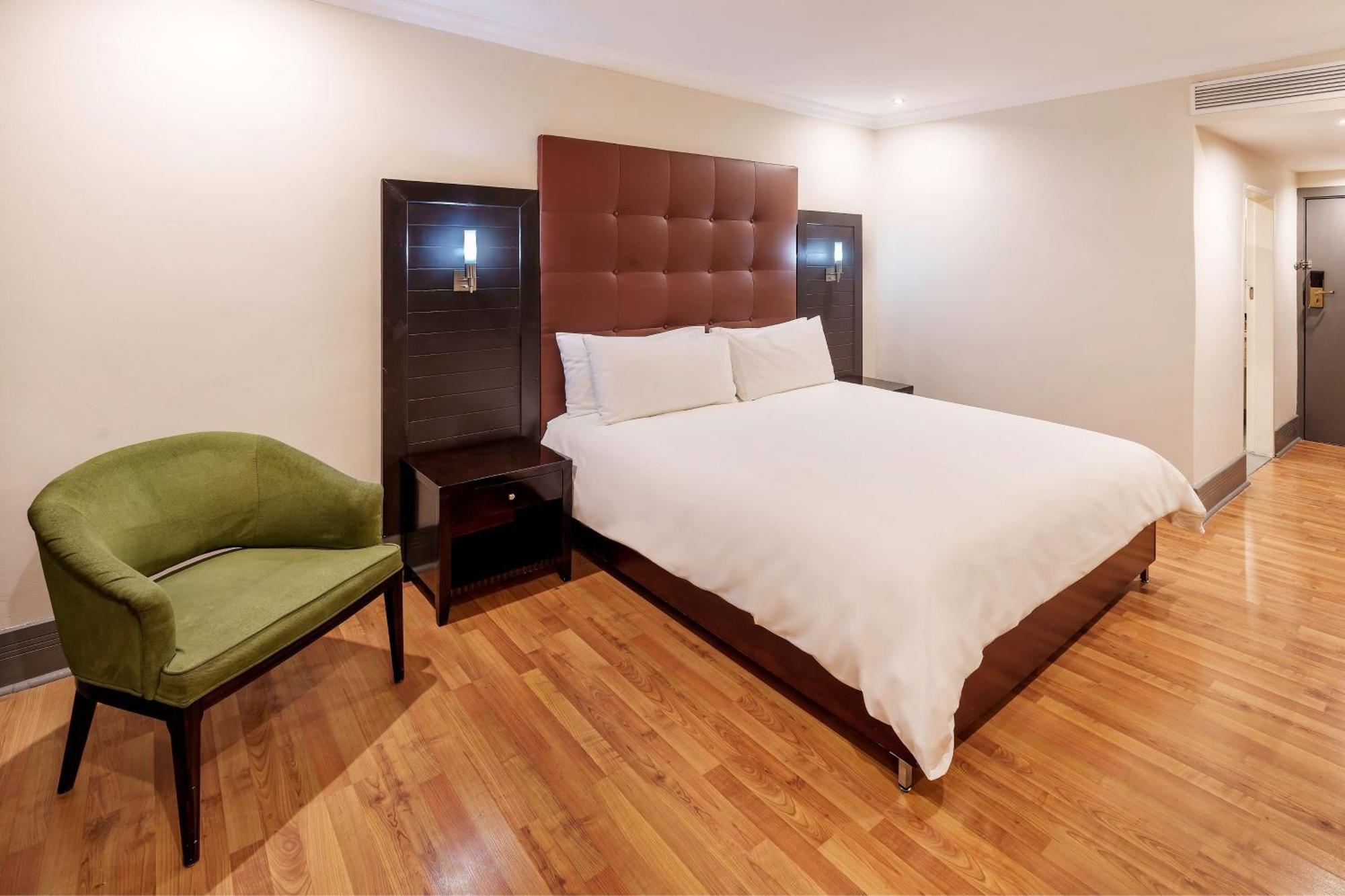 Protea Hotel By Marriott Lusaka Buitenkant foto