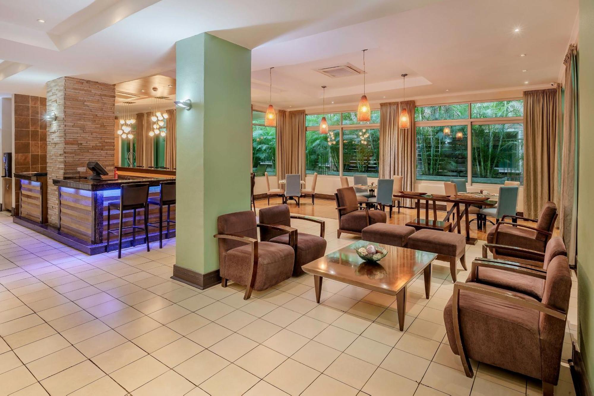 Protea Hotel By Marriott Lusaka Buitenkant foto