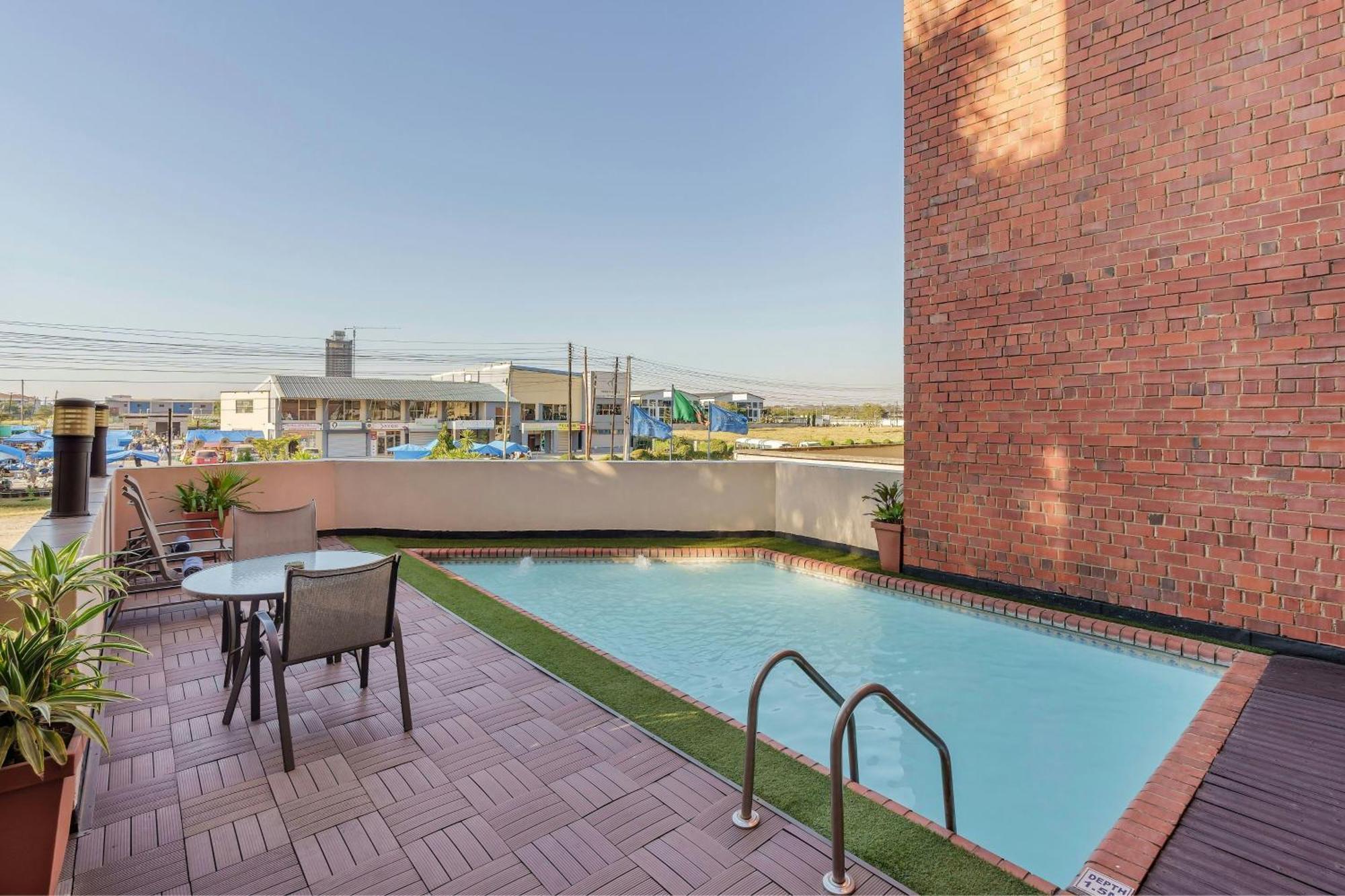 Protea Hotel By Marriott Lusaka Buitenkant foto
